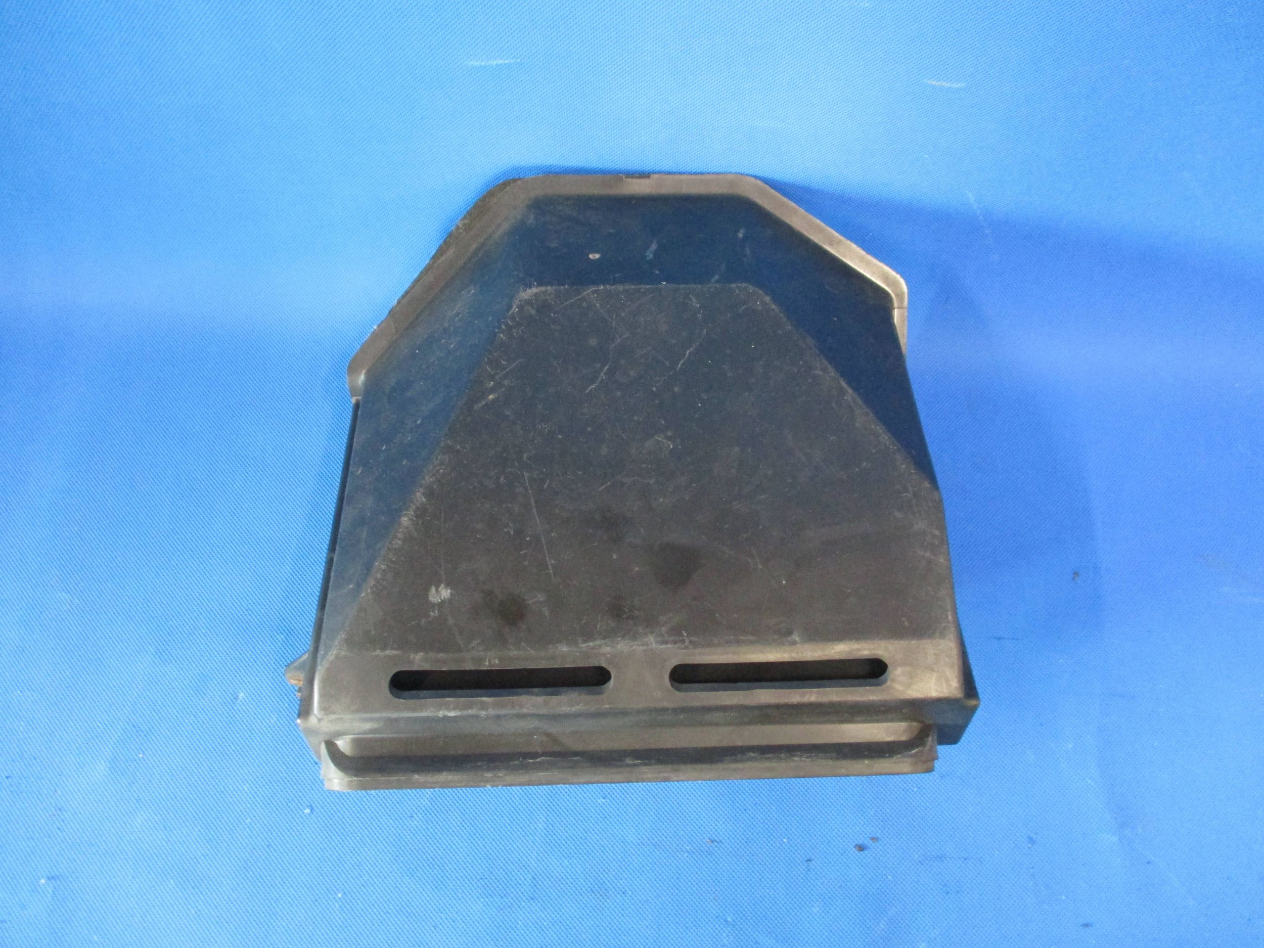 корпус салонного фильтра tesla s MODEL 1013535-00-B