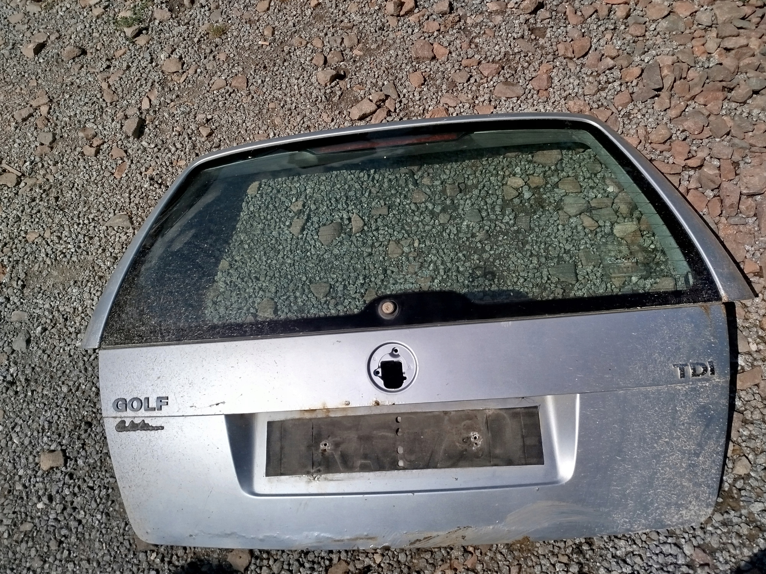 SZYBA KLAPY BAGAŻNIKA TYŁ VW GOLF 4 IV Wersja Europejska