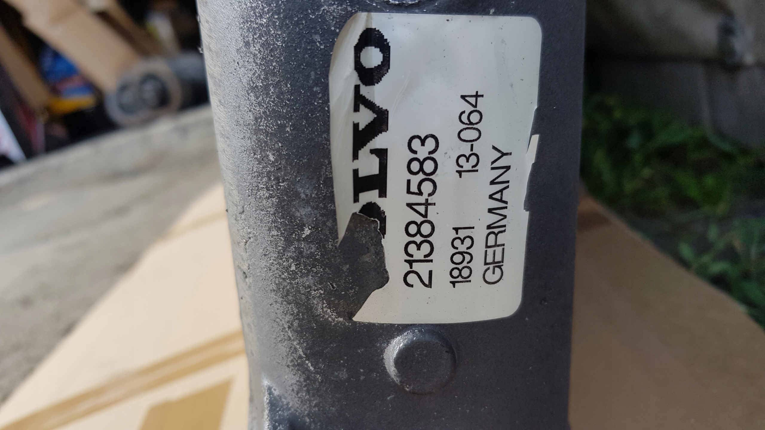 VOLVO FH13 Kühler intercooler 21384583