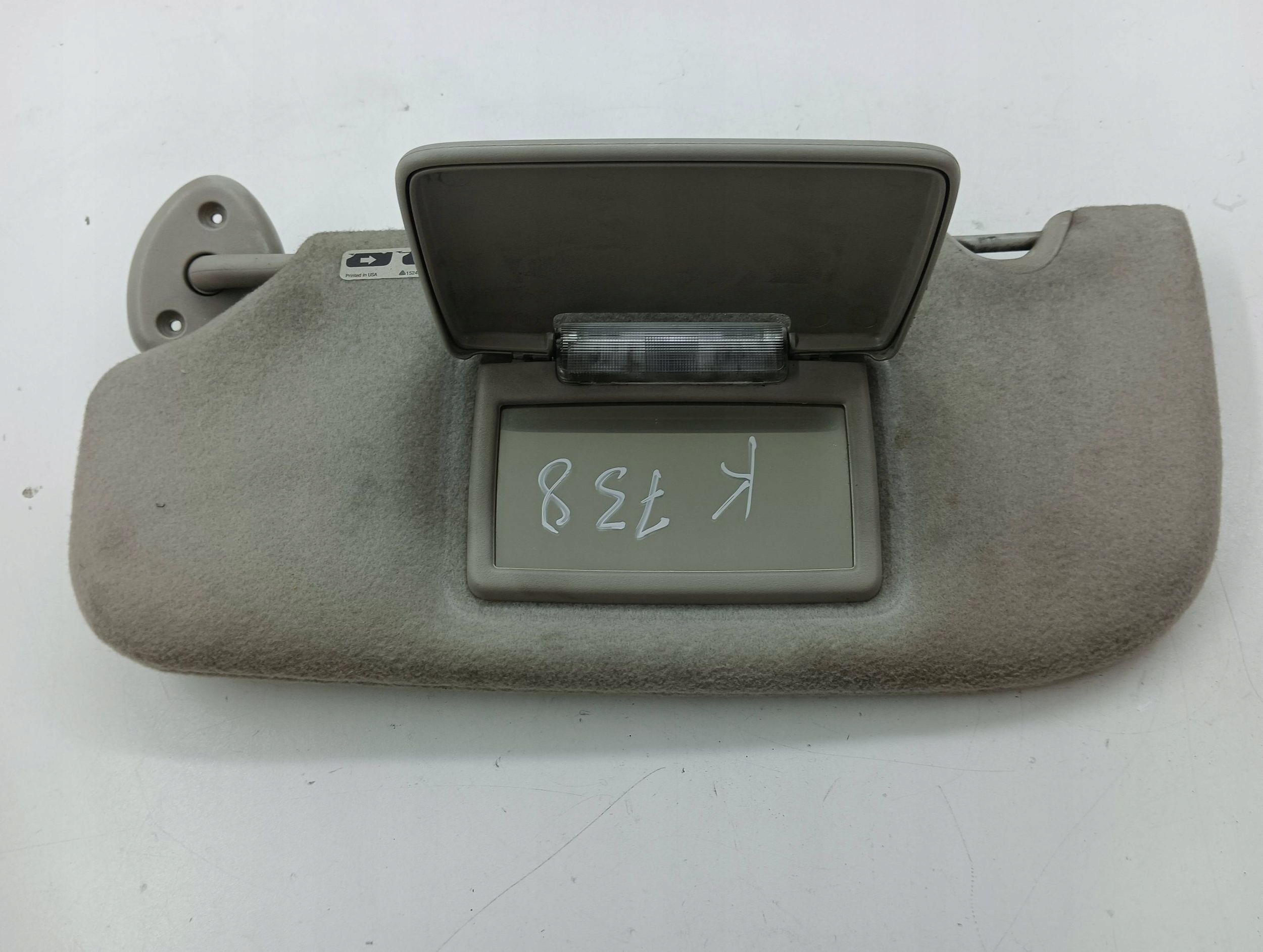 SAAB 2006 солнцезащитный козырек