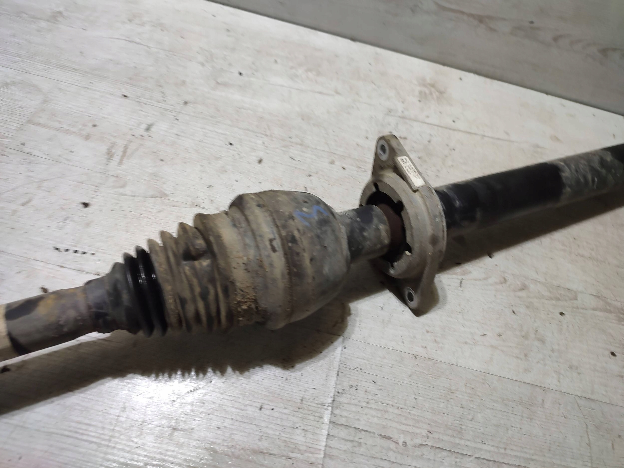 Mercedes-Benz GLA W156 2015 right side semi-axis front