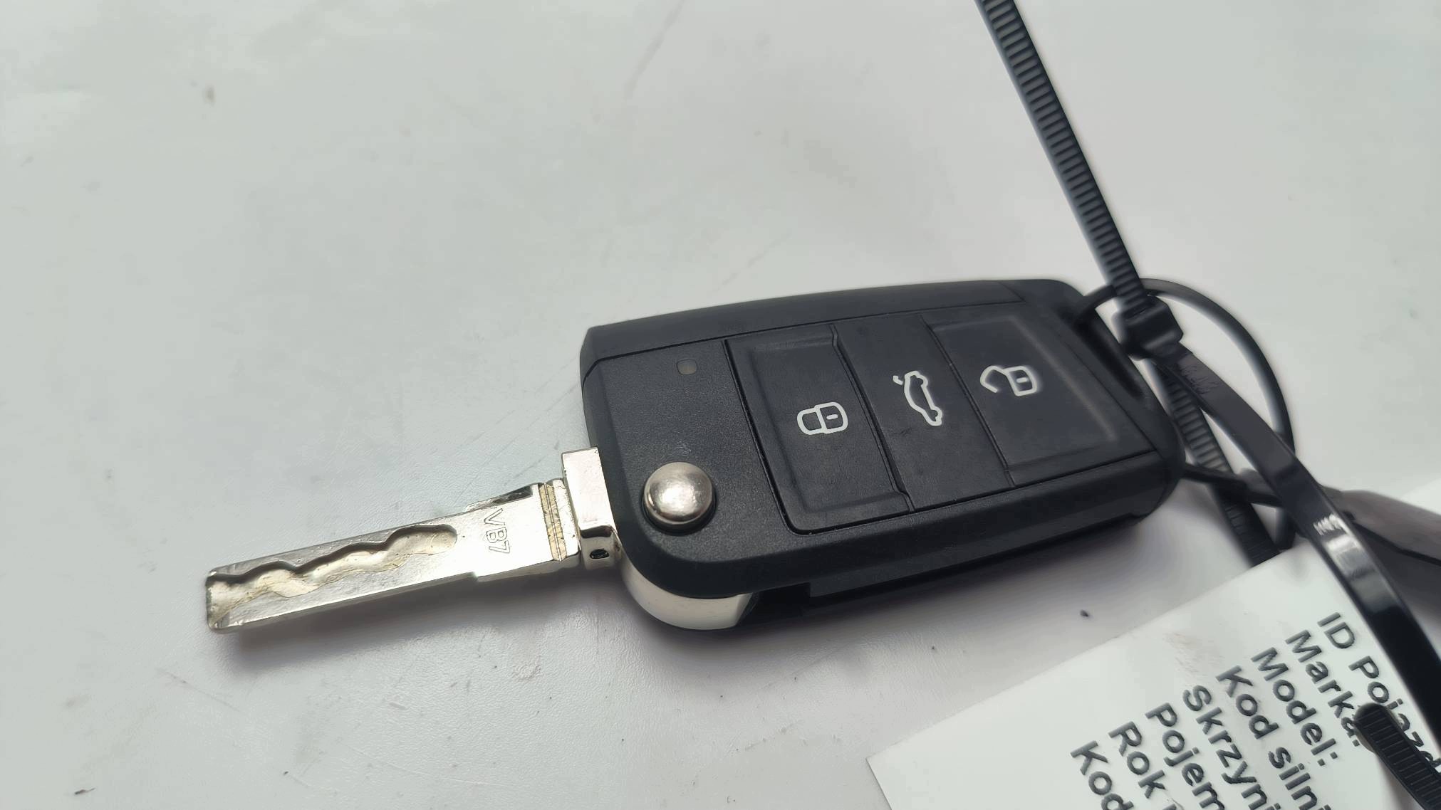 KARTA key PILOT SKODA OCTAVIA IV