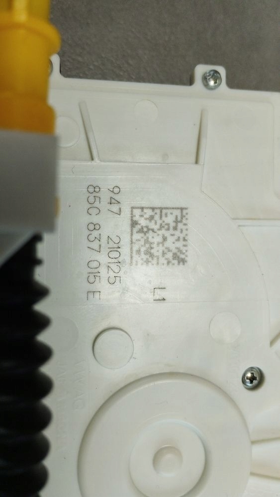 Audi A5 B10 Schloß Tür links vorne 85C837015E
