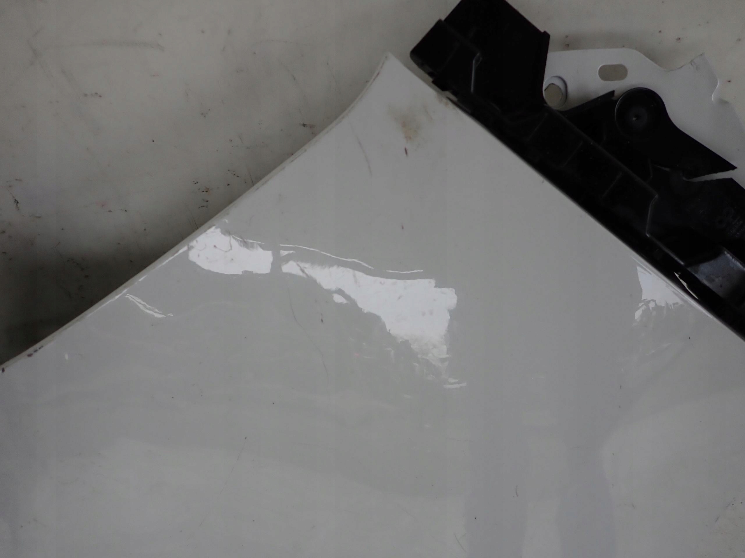 RENAULT MASTER III 3 LIFT 19- fender front right