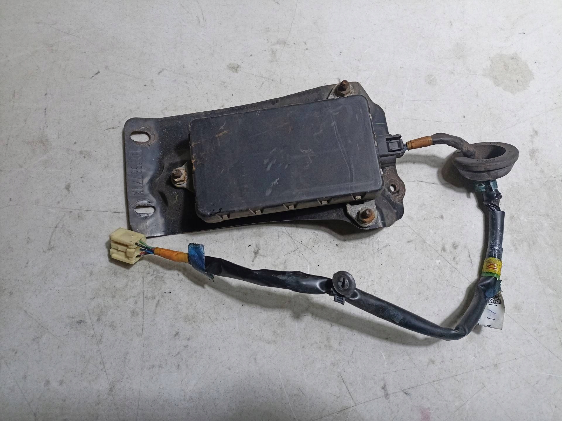sensor martwego pola left side Mazda CX-9 facelift 2009 TD7567Z1X