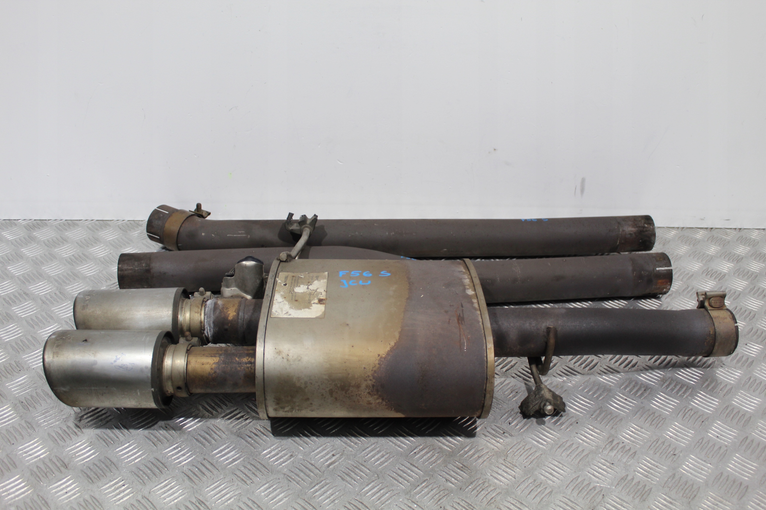 TLUMIK UKLAD WYDECHOWY MINI COOPER F56 S JCW