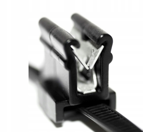 OPASKA KABLOWA Z KLIPSEM