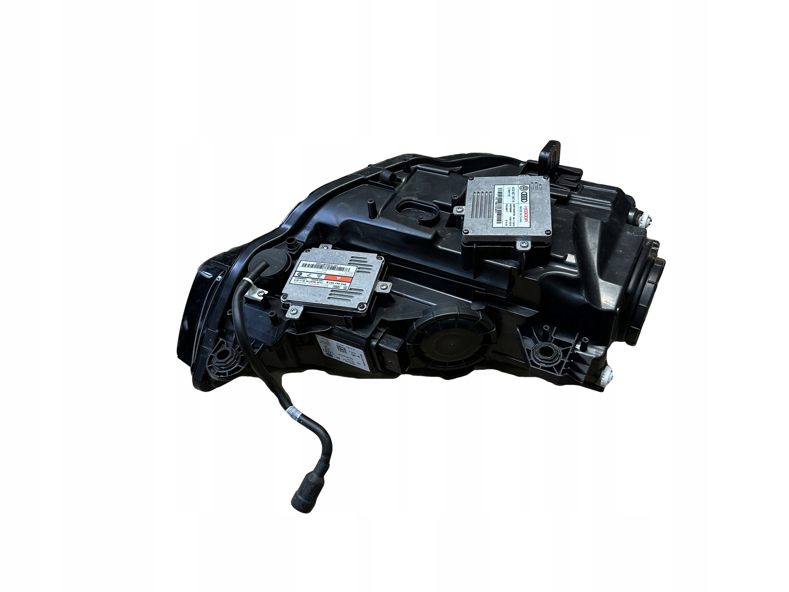 AUDI A3 8V light left BI XENON 8V0941005