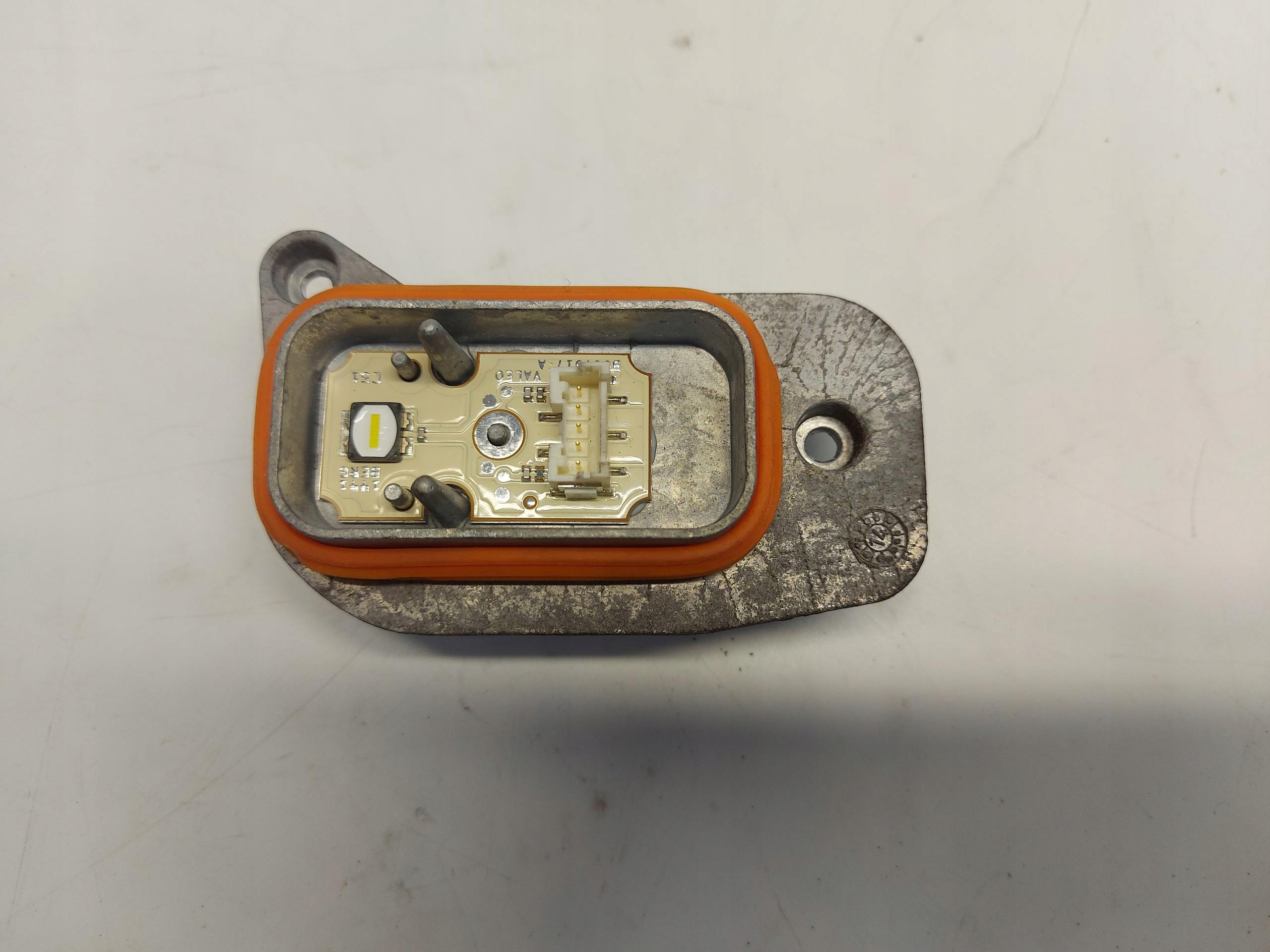 BMW i3 i01 REX module LED left