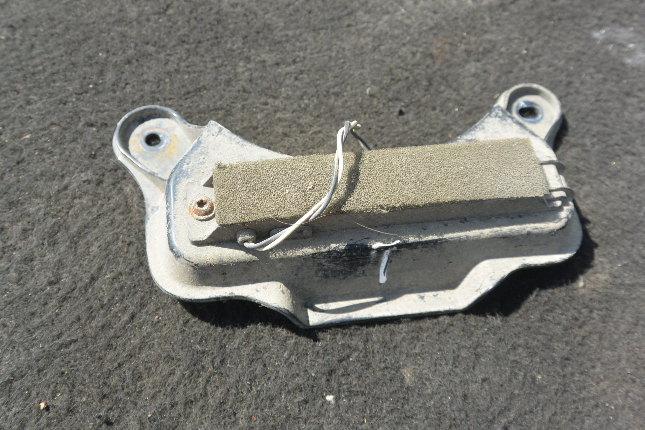 Blende Abdeckung KEYLESS GO Halter TESLA MODEL S