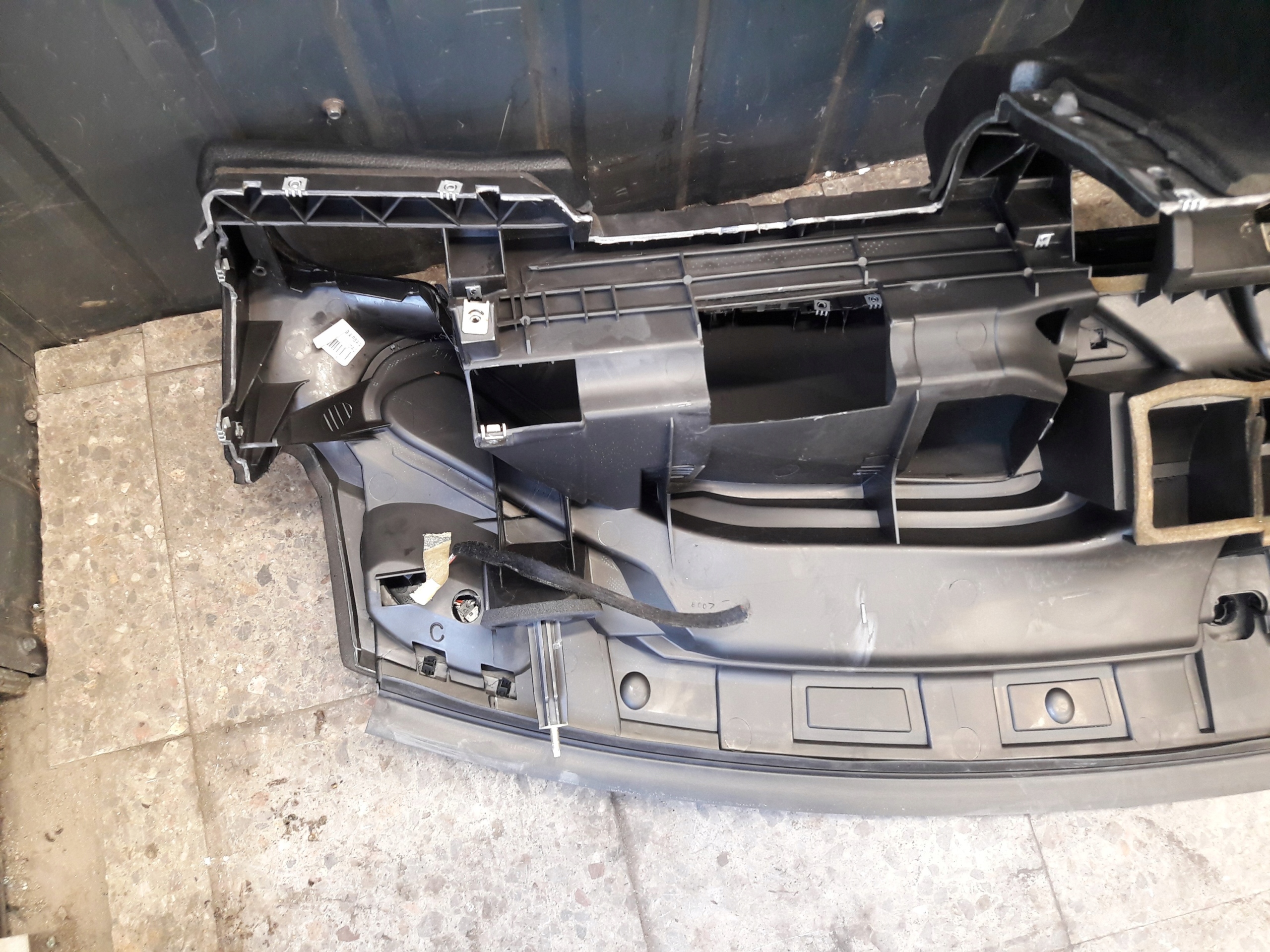 торпеда консоль peugeot 406