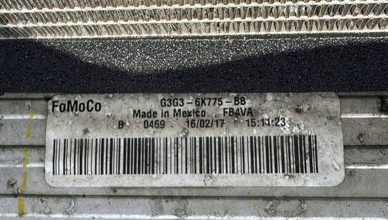 chladič chladiče wodna ventilátor intercooler Lincoln Continental 2017