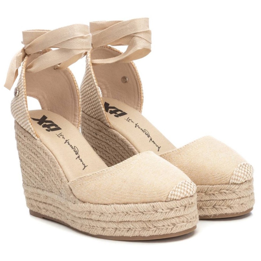 Dámské lehké sandály na klínku Xti 142381 Z.tex.beige béžové VEL.40