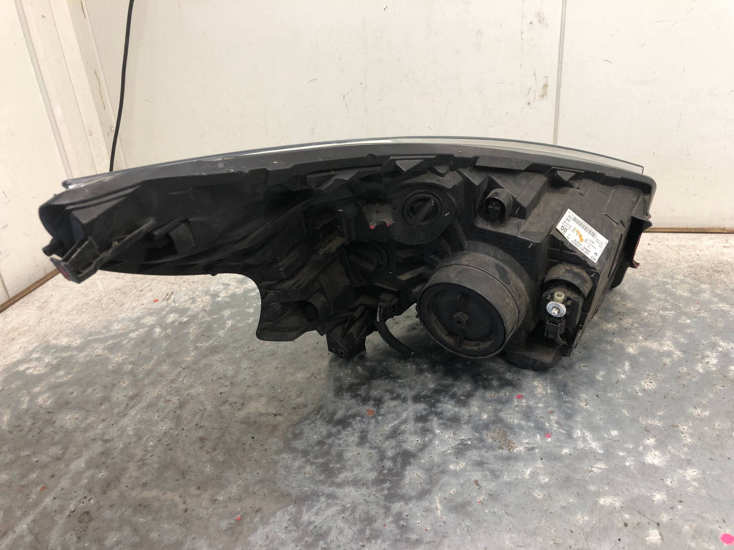 light left front RENAULT TRAFIC III 260607934R