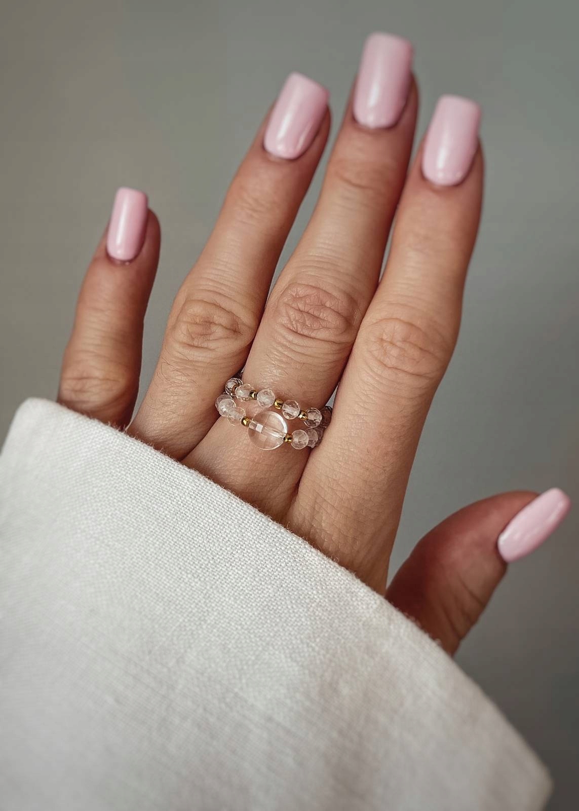 Sada dvou elastických prstenů z přírodních kamenů L