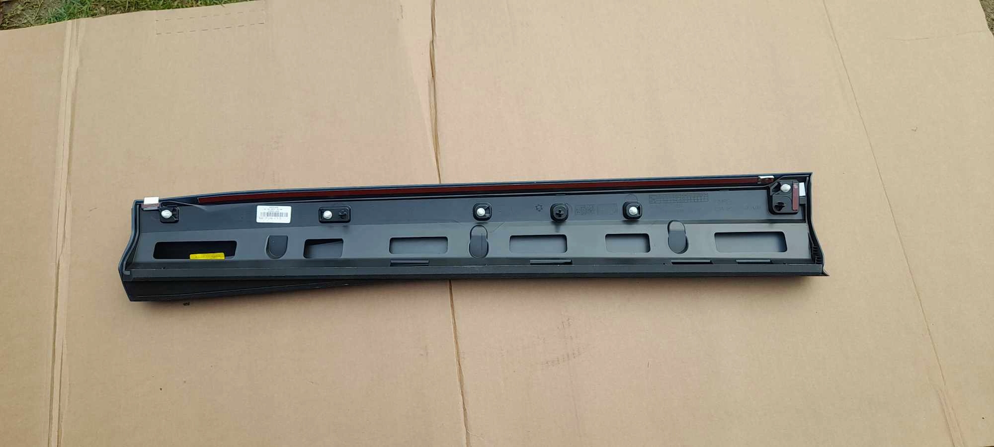 moulding door right front AUDI Q3 II F3 83A853960A