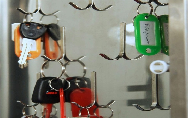 ZAWIESZKI DO KLUCZY BRELOK ZAWIESZKA MIX 20 SZT Marka Argo