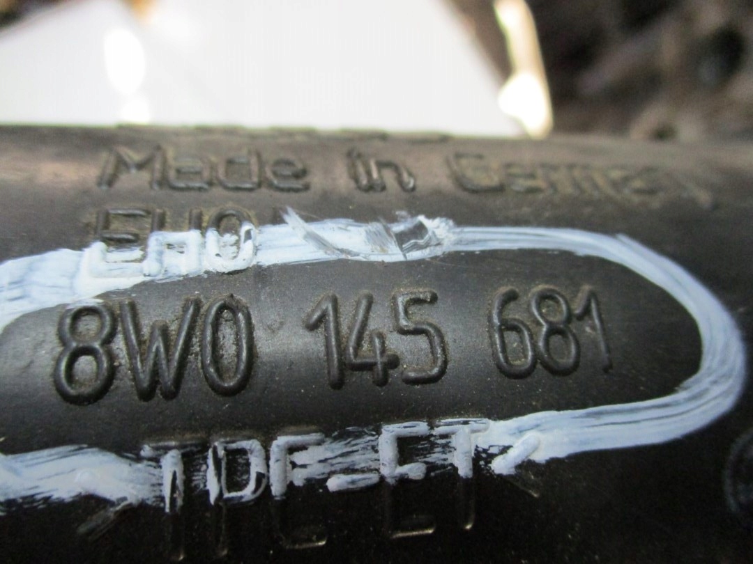 pipe hose Audi A4 8W0 8W0145681
