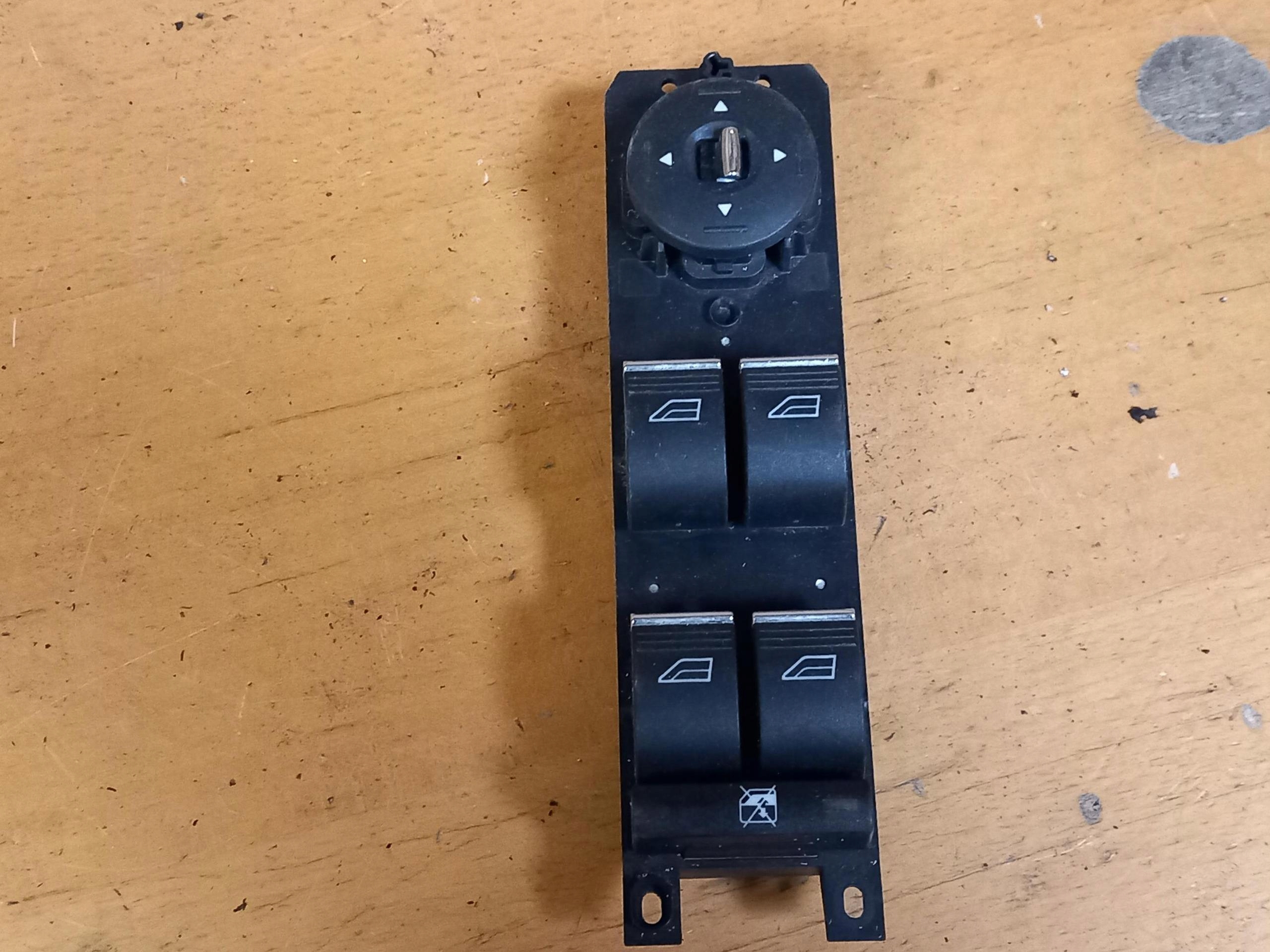 switch windows left front FORD FOCUS MK3 AM5T-14A132-AA 10-17