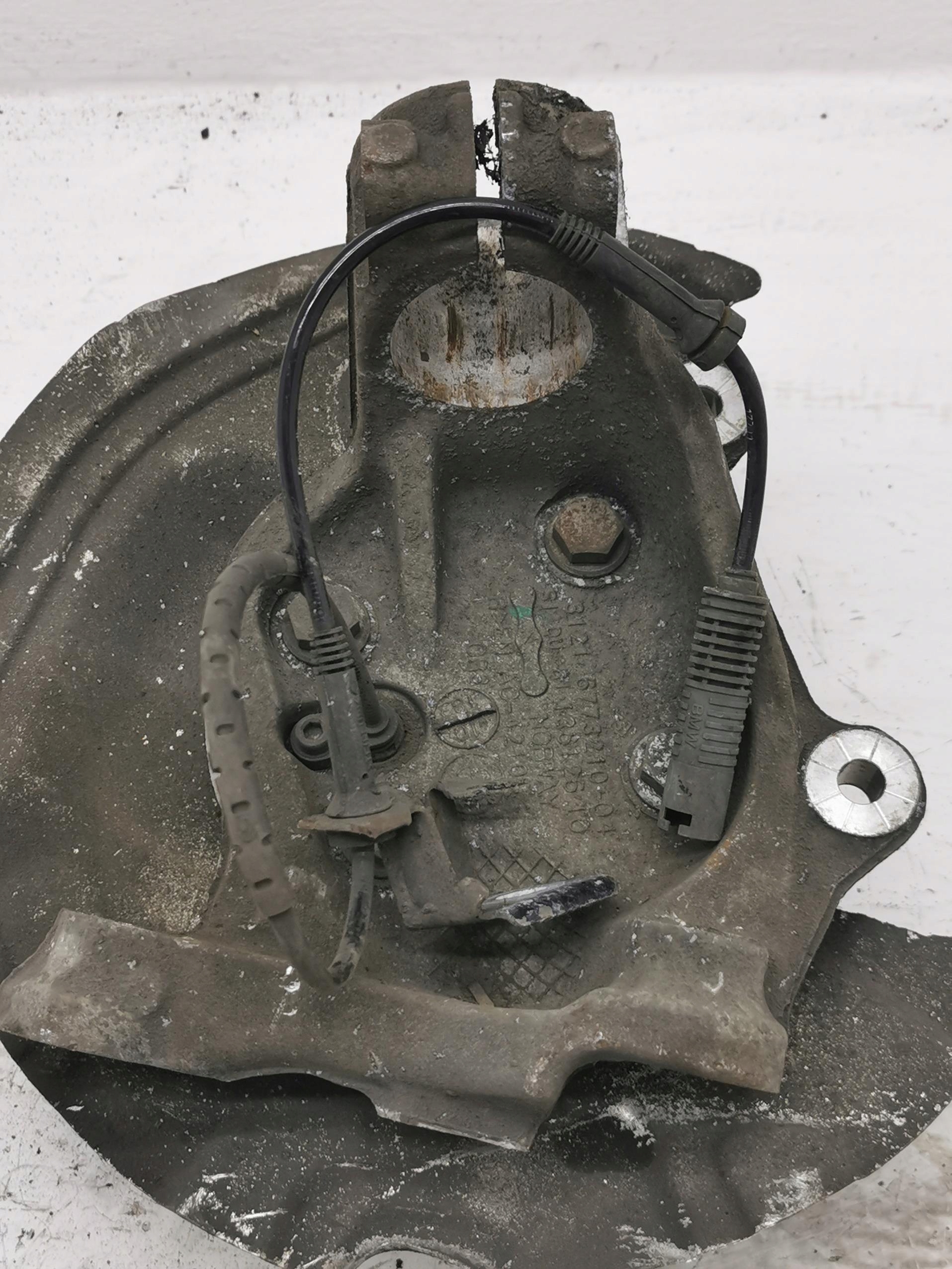 otoč čepu pravý předek BMW SERIA 1 E87 04-13