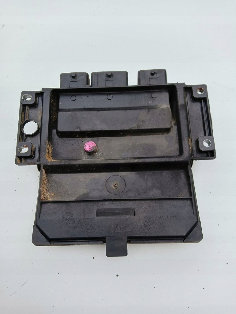 control unit of the engine NISSAN NOTE E11 EUR 1.5DCI