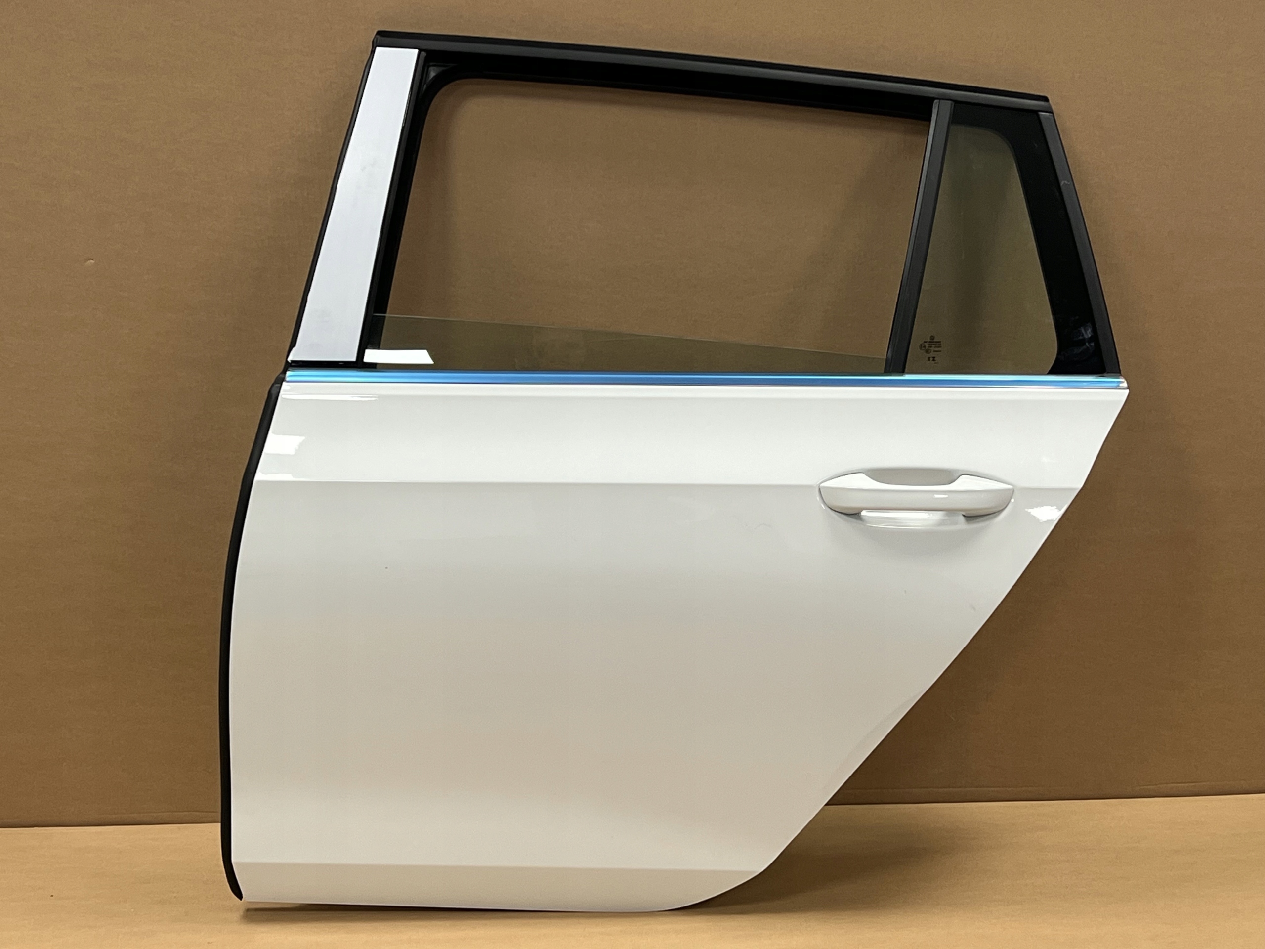 VW Golf VIII Tür Hinten Links Kombi Door 5H9833055G Porta Porte - Image 1