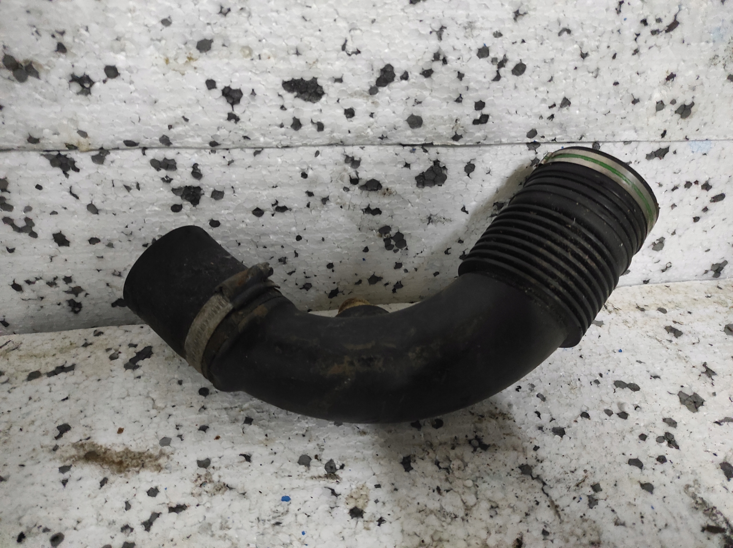 MINI R56 R57 1.6D pipe hose air hose