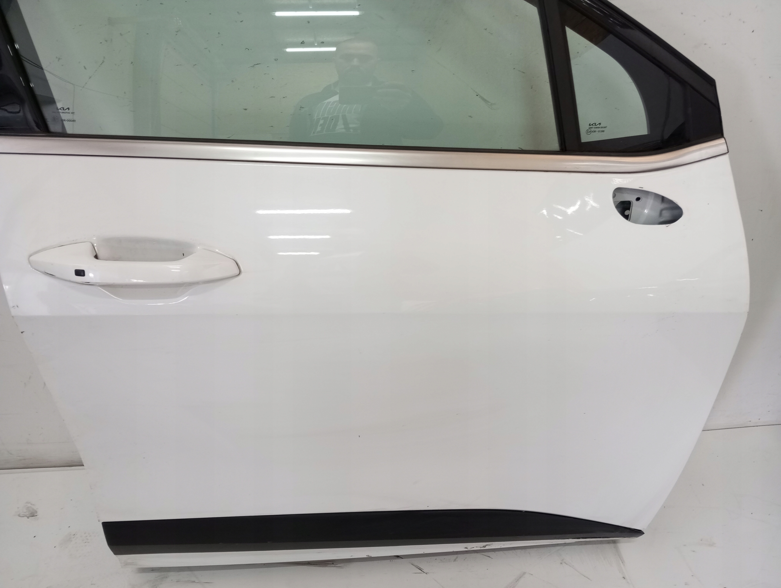 door right front KIA SPORTAGE V 23R