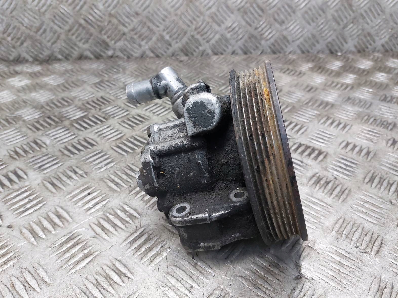 servo pump MERCEDES-BENZ VITO 2.2 D