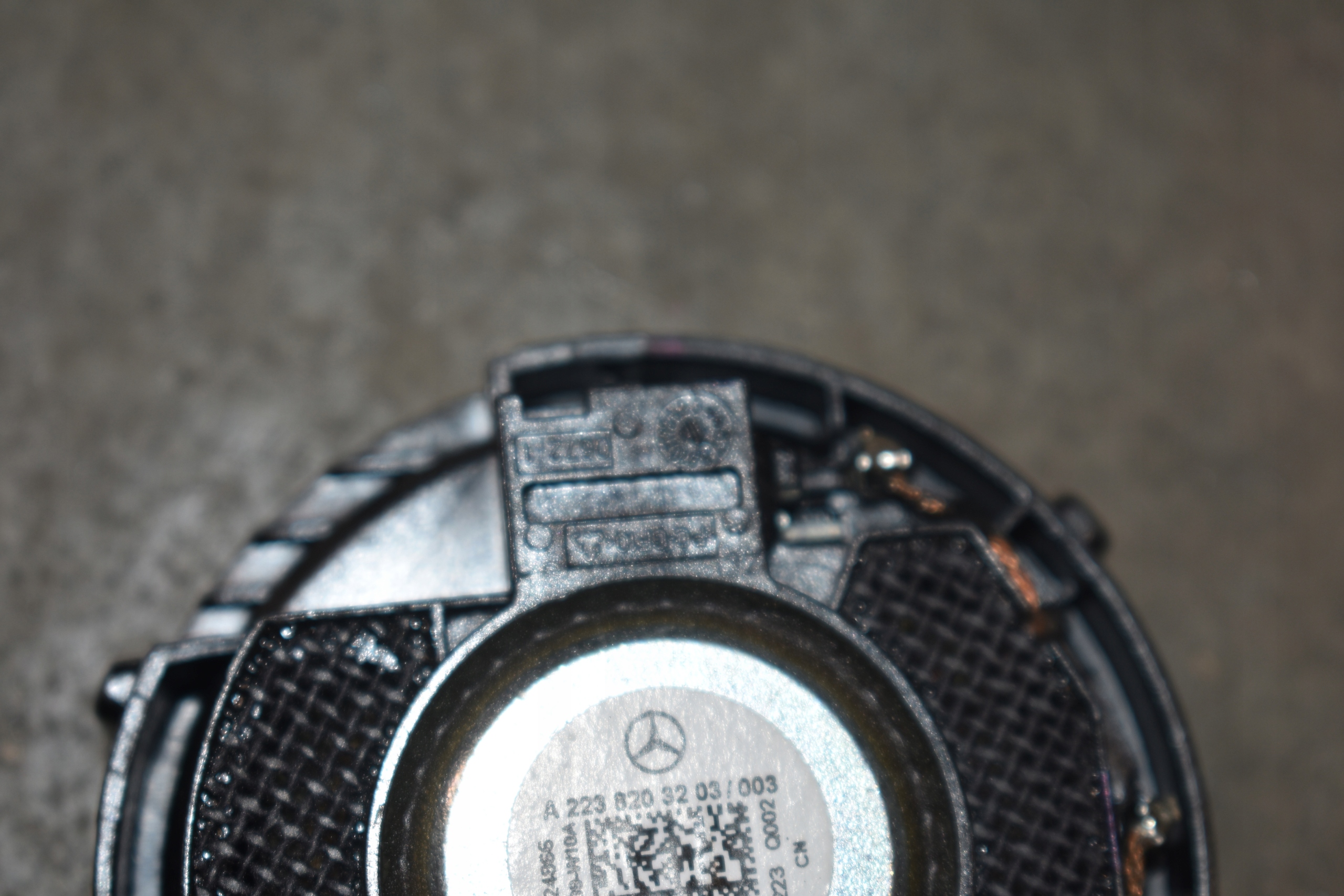 IDEALNY speaker MERCEDES W223 W214 1