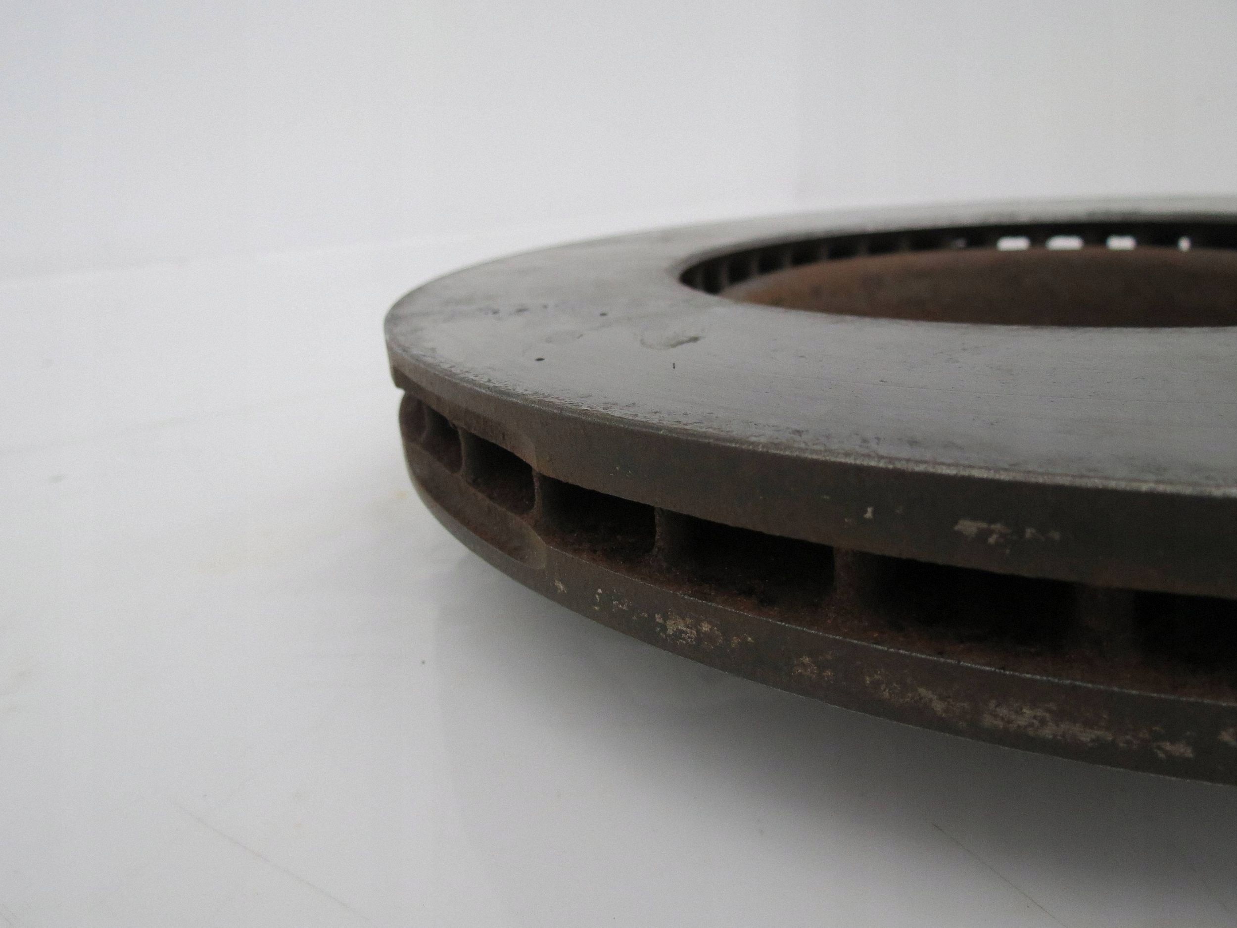 disc brake right front VOLVO V60 31340022