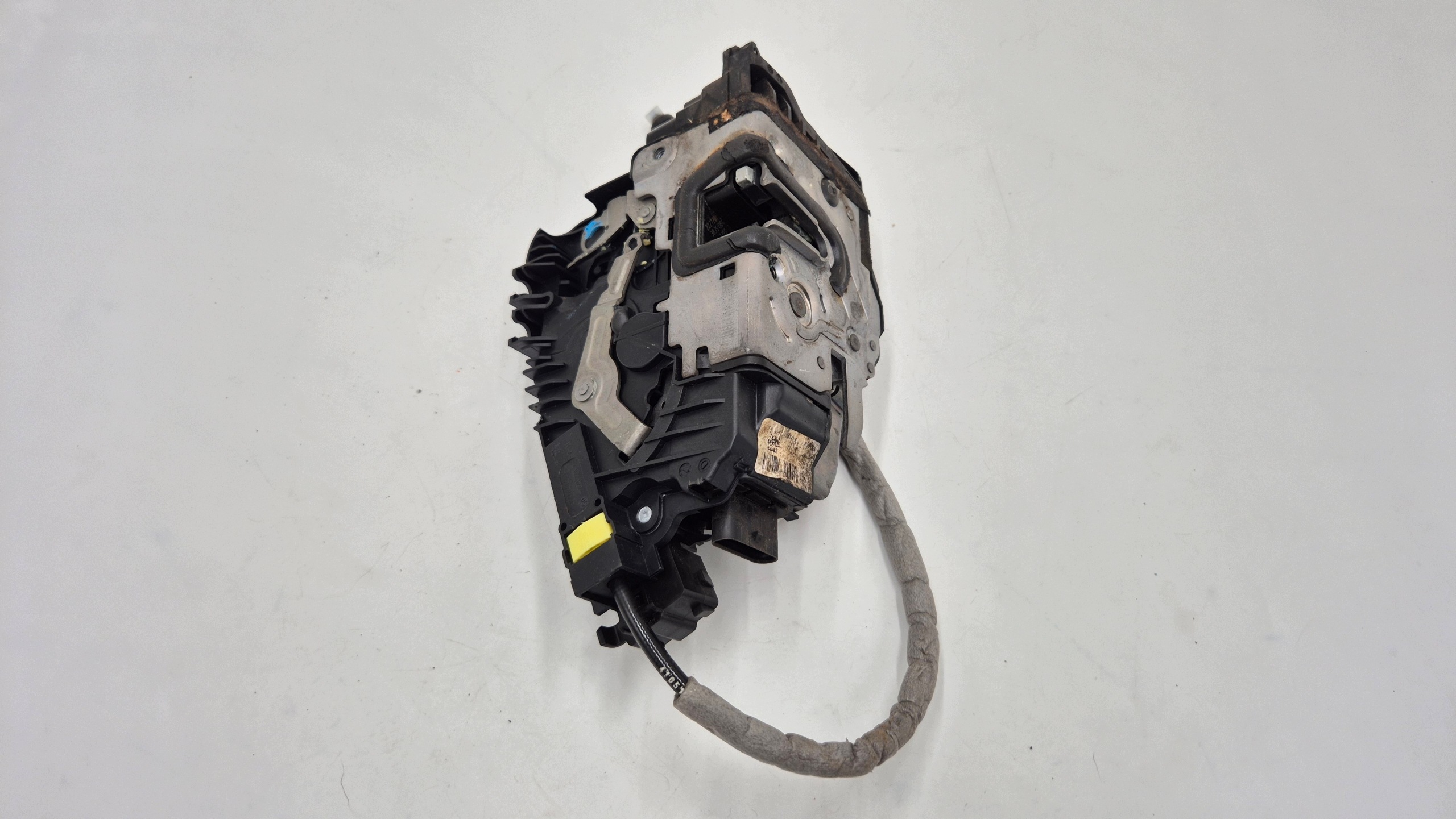 lock door right front 2227203835 MERCEDES W222