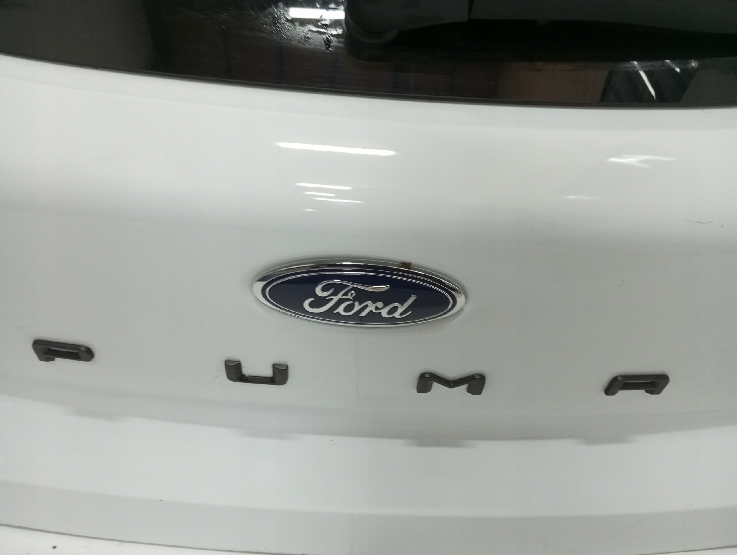 boot doors FORD PUMA 23R below KAMERE