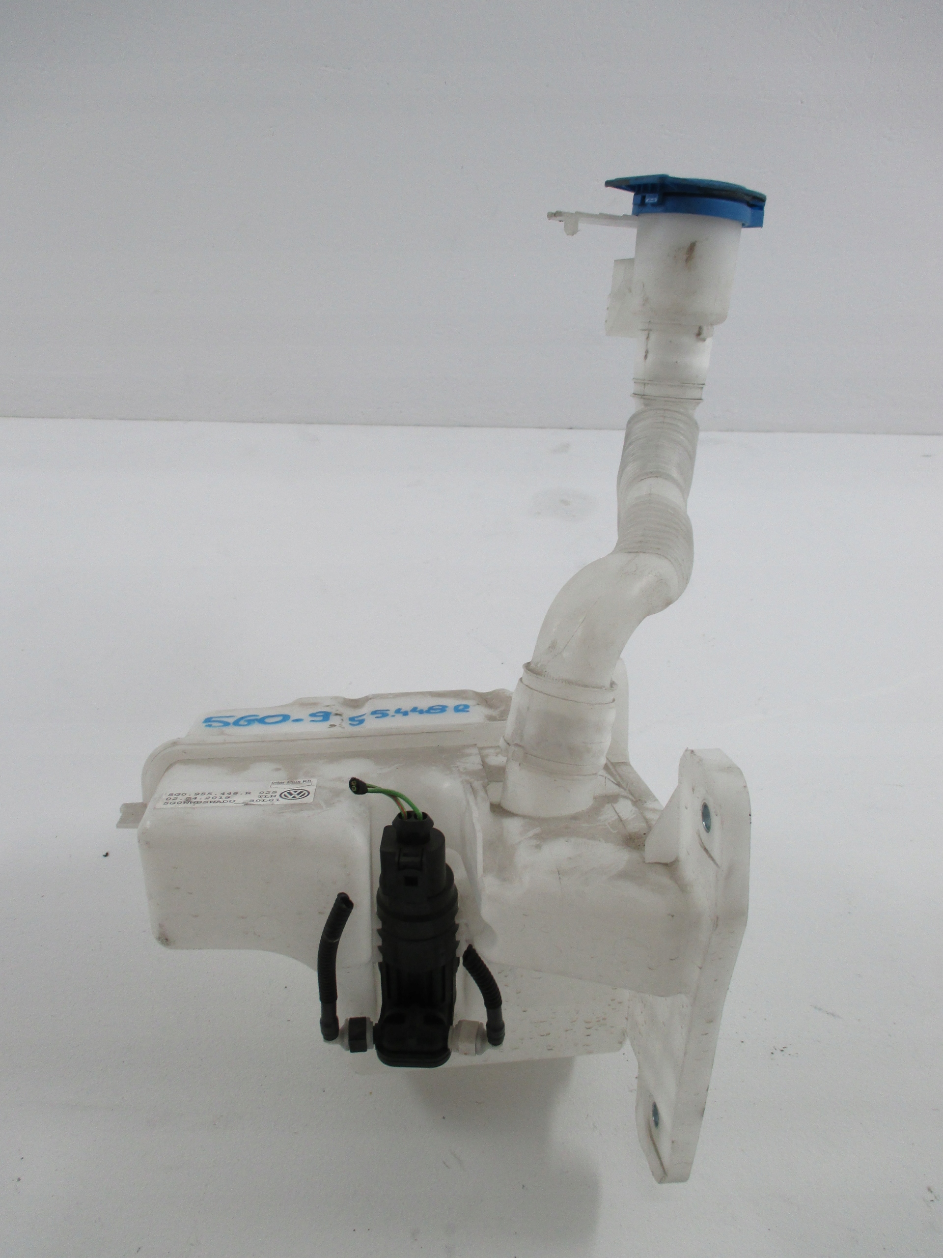 БАЧОК ОМЫВАТЕЛЯ VW GOLF VII 5G0 5G0955448R