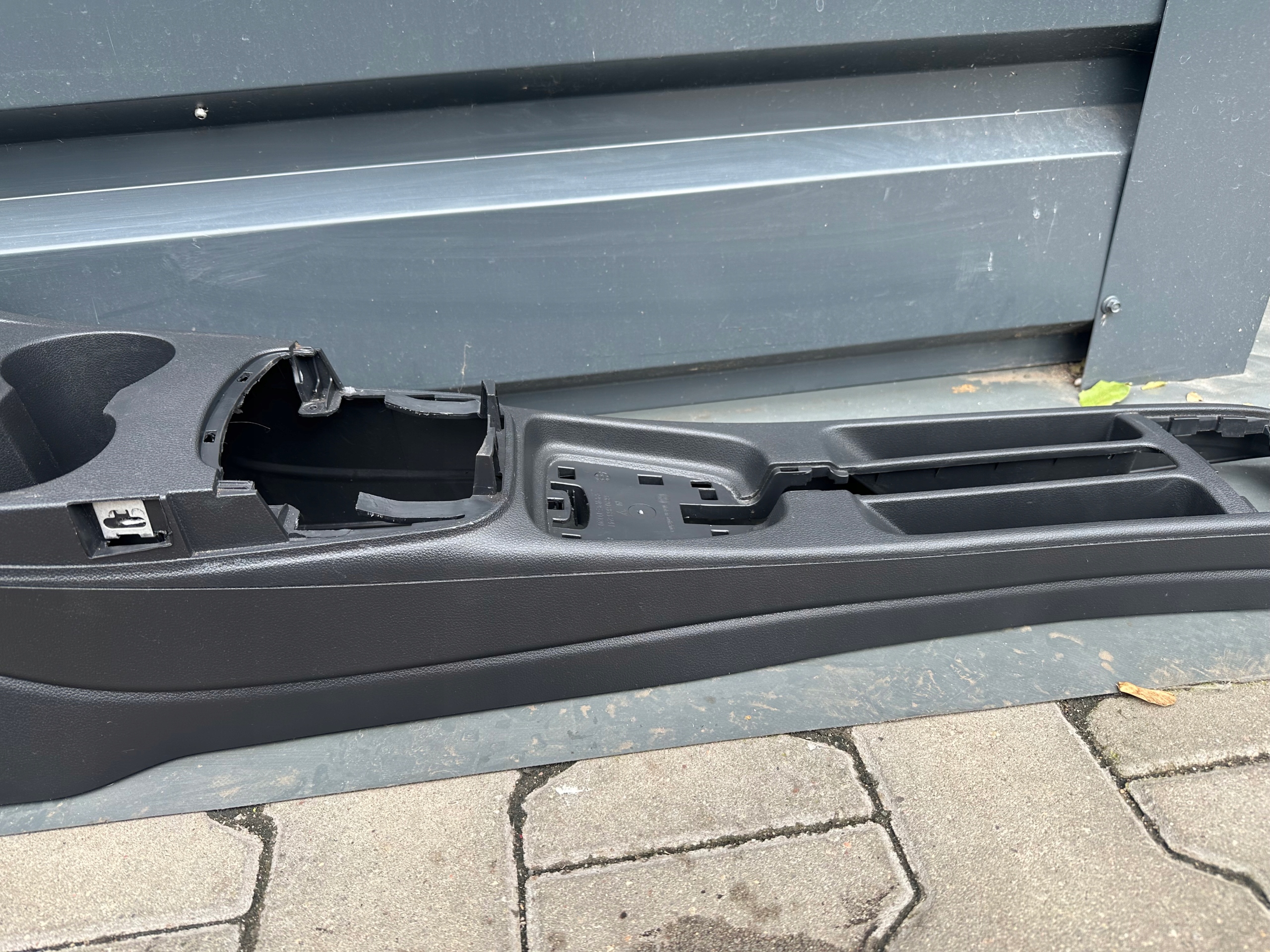 vw POLO 6R тунель середина