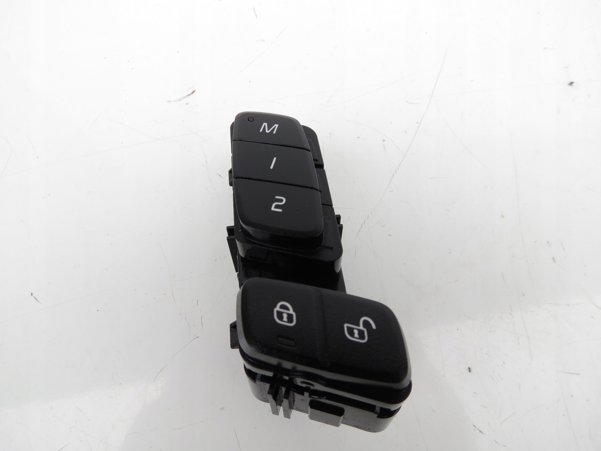 Schalter SITZ rechts XC60 II V60 II S60 III
