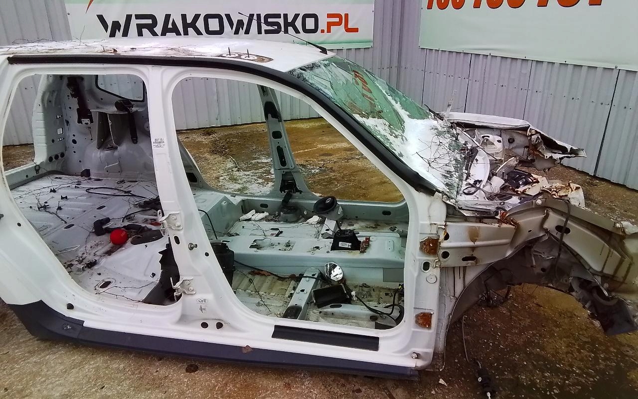 DACIA DUSTER I ĆWIARTKA PRÓG SŁUPEK PRAWY IGŁA OV369