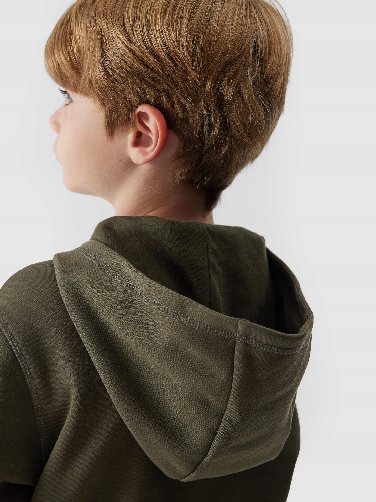 4F BLUZA CHŁOPIĘCA DRESOWA SPORTOWA Z KAPTUREM Wiek dziecka 8 lat +