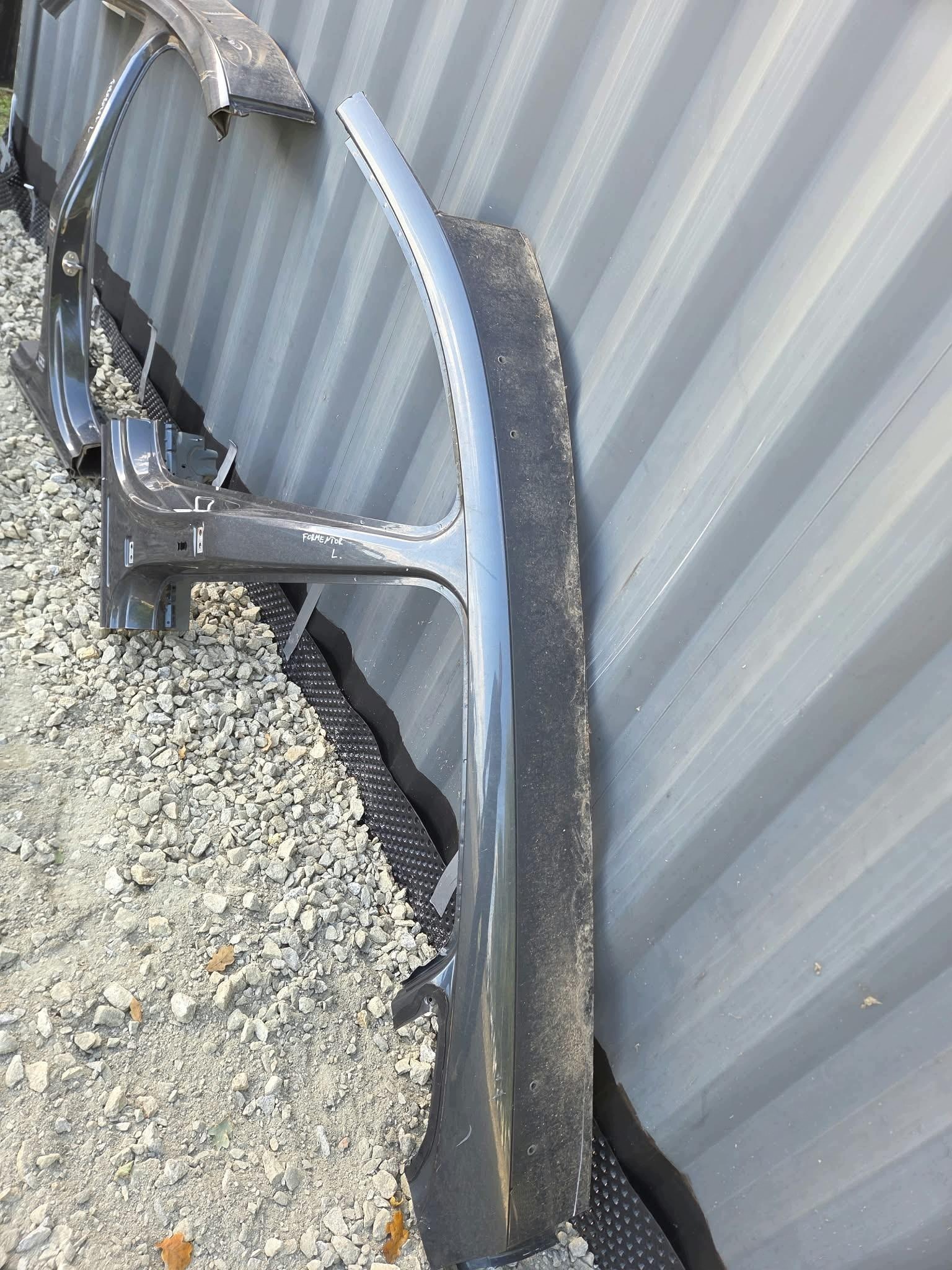 CUPRA FORMENTOR 5FF pillar roof left CUPFORSlu50701292