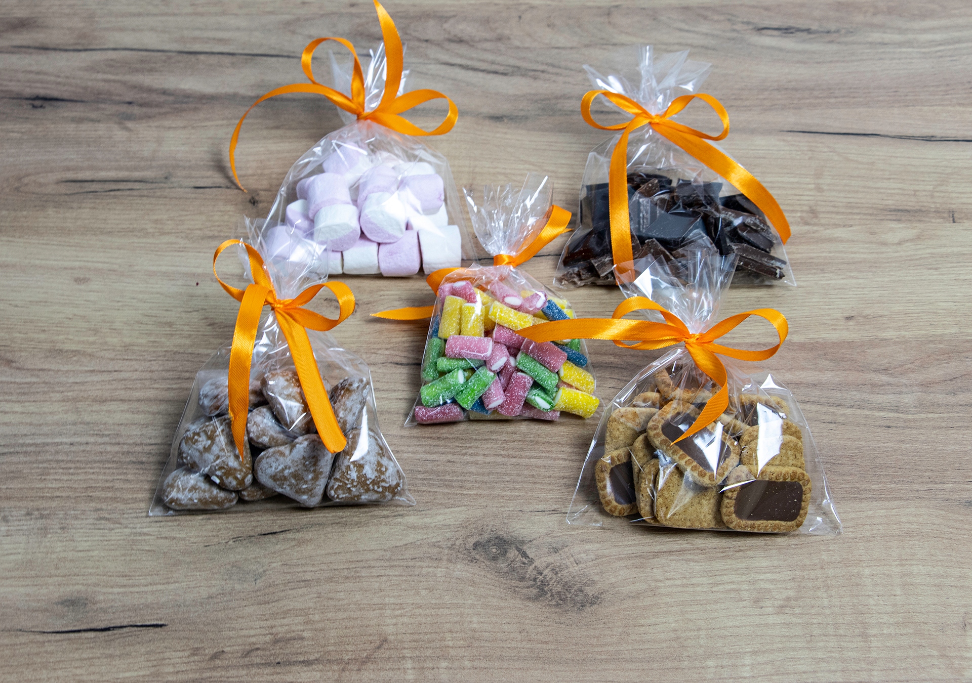 Woreczki torebki foliowe celofanowe na prezenty 12x18 cm 100 szt. Kolor przezroczysty