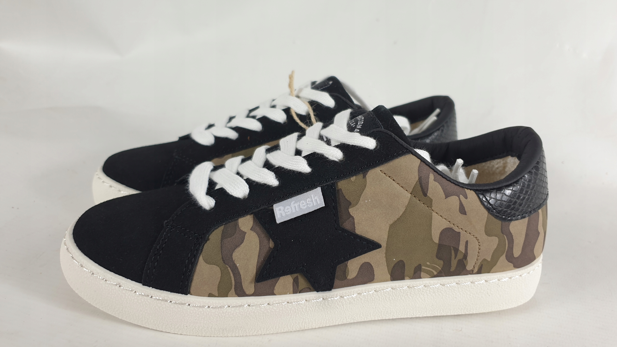 refresh unisex Tenisky Velikost 37