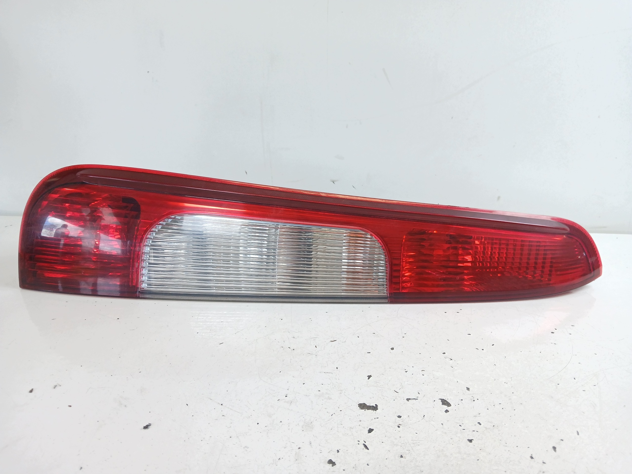 FORD C MAX MK1 light left rear part