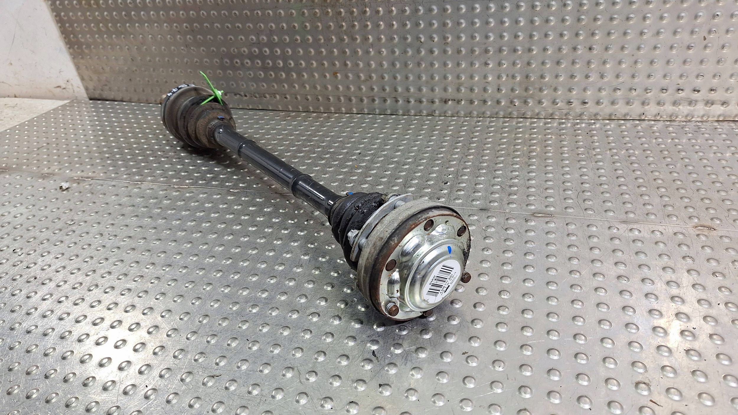 semi-axis left rear part 4608777 BMW X1 E84 N47 2.0D