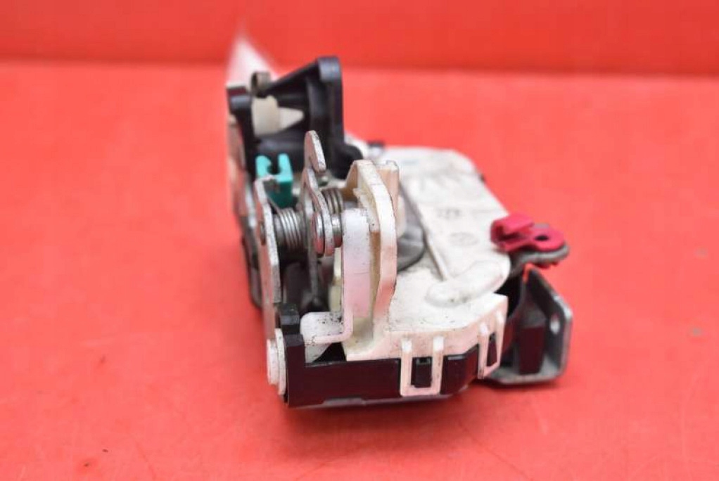 lock door left rear part rear JEEP COMPASS 1 and 11-13