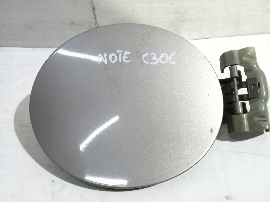 Nissan Note et Volet trappe carburant Carburant C30C
