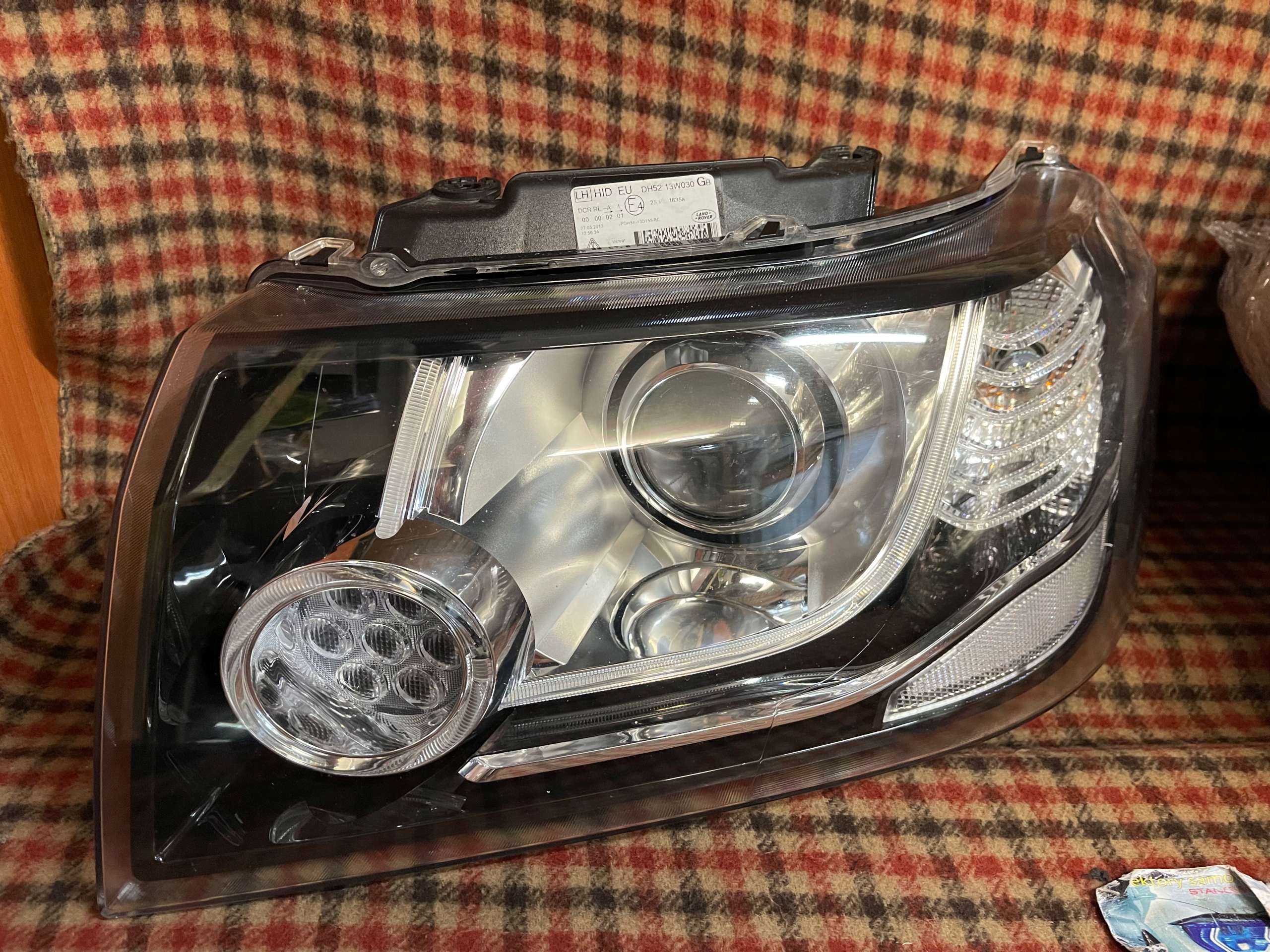 LAND ROVER FREELANDER LIFT 2012- XENON LED LEWY