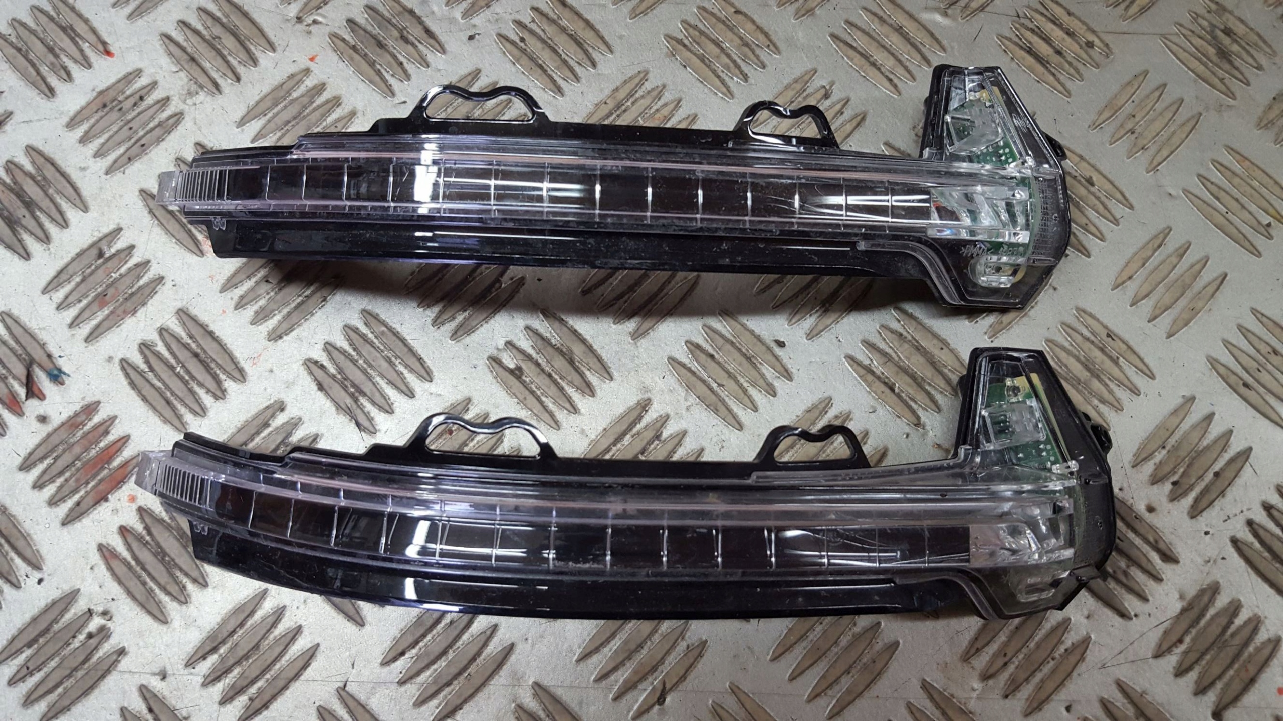 RECHTS BLINKERLEUCHTE AUSSENSPIEGEL AUDI A4 A5 15->