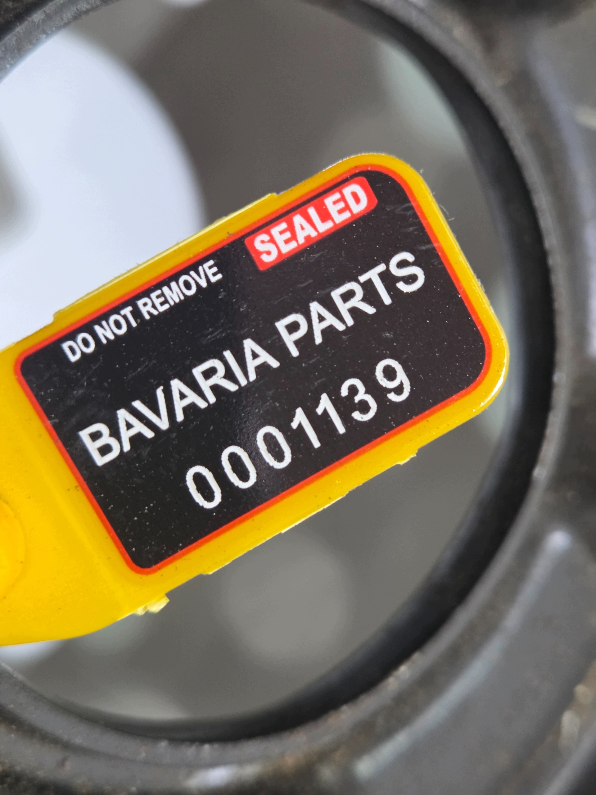 roue roue de secours BMW E60 17 CALI 6758778