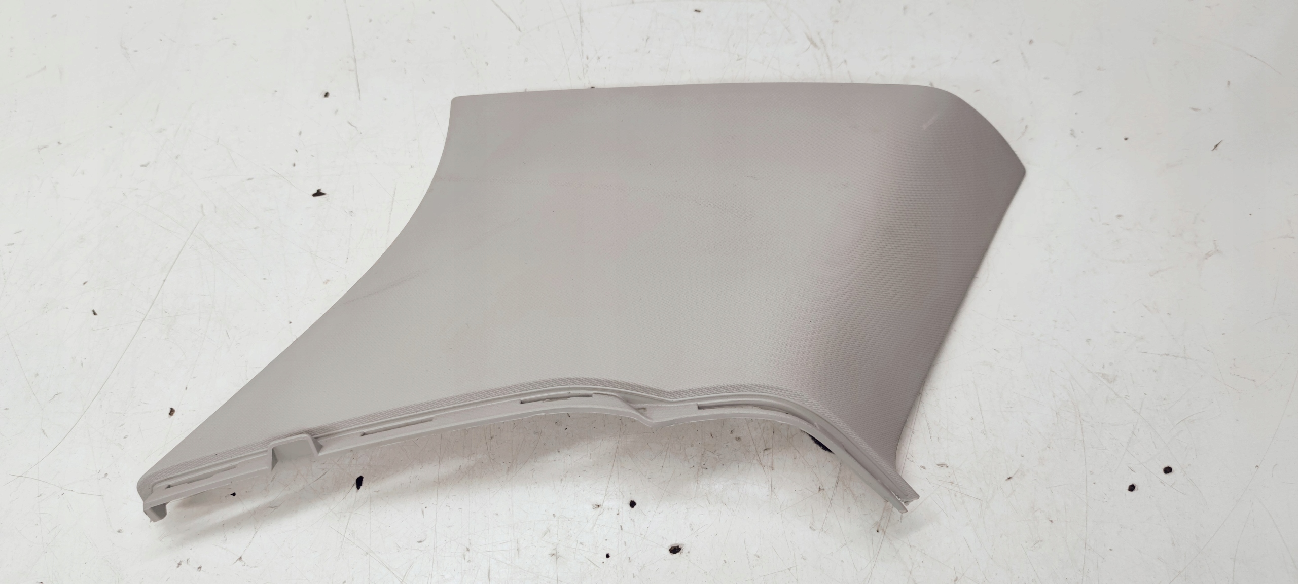 cover SLUPKA left rear part AUDI A3 8V 8V3867287