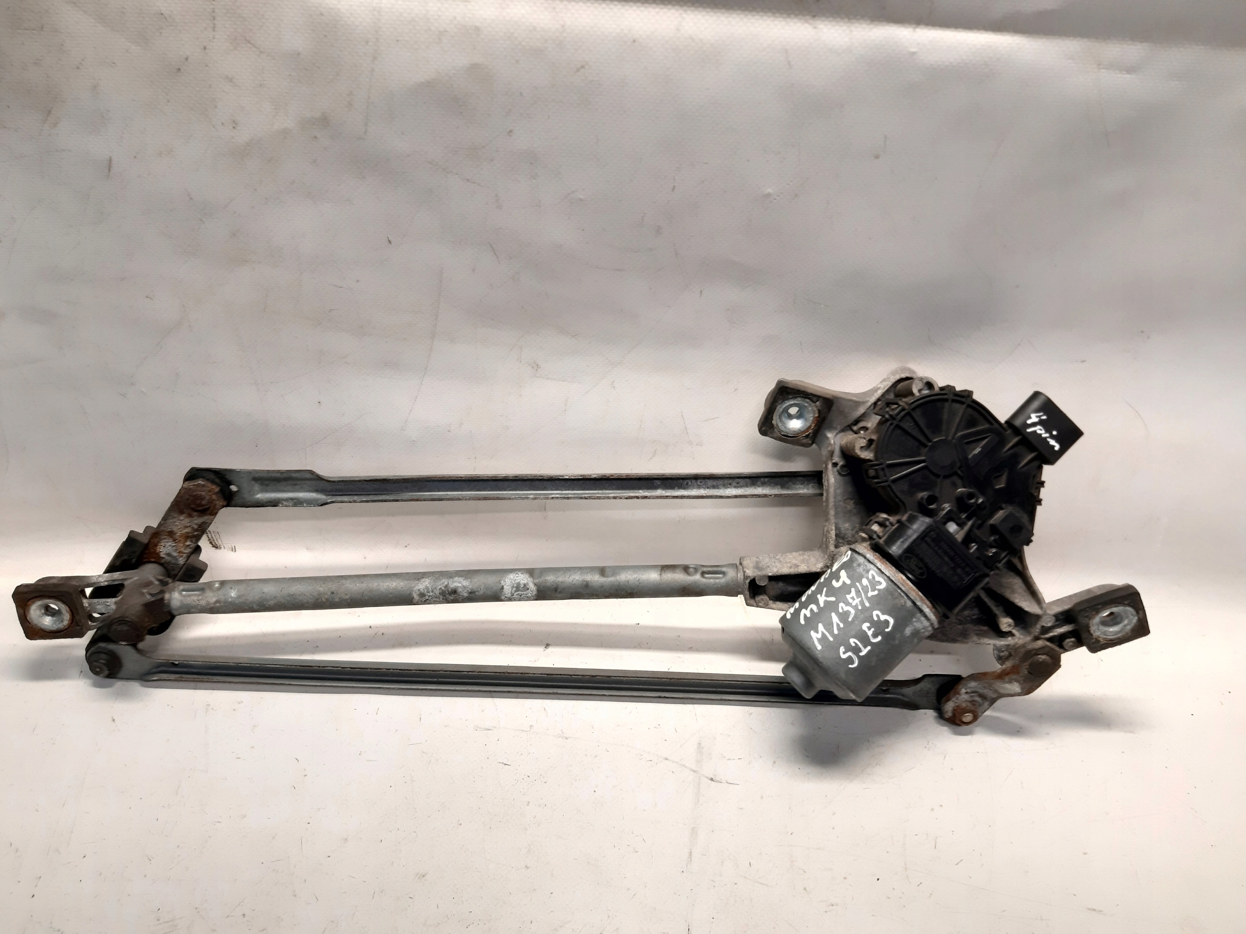 wiper mechanism front FORD MONDEO MK4